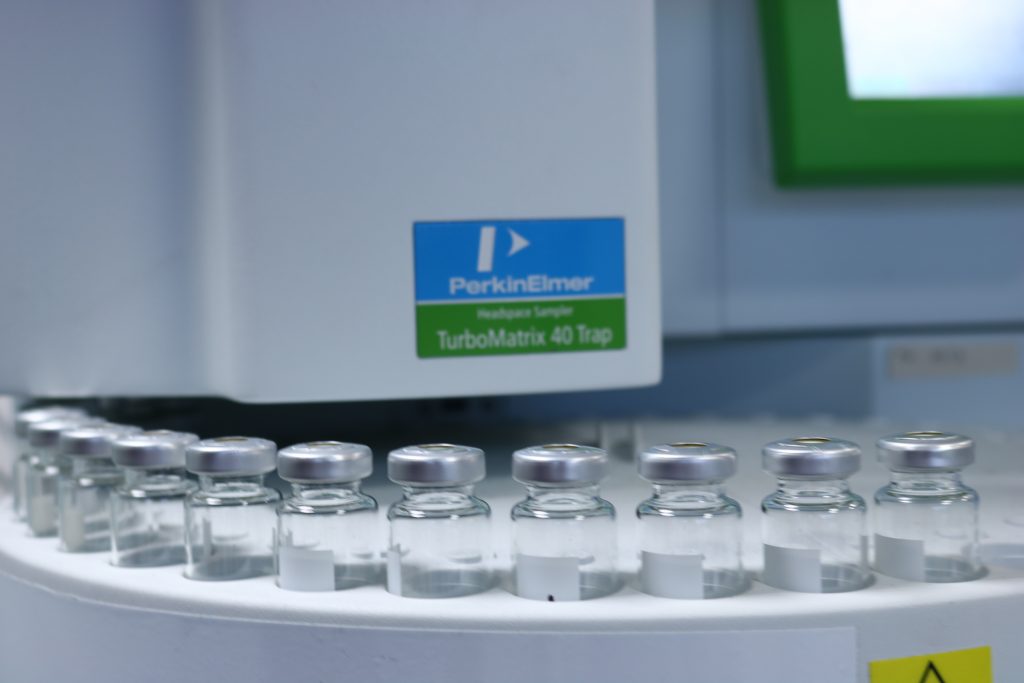 Identification de substances REACH en laboratoire